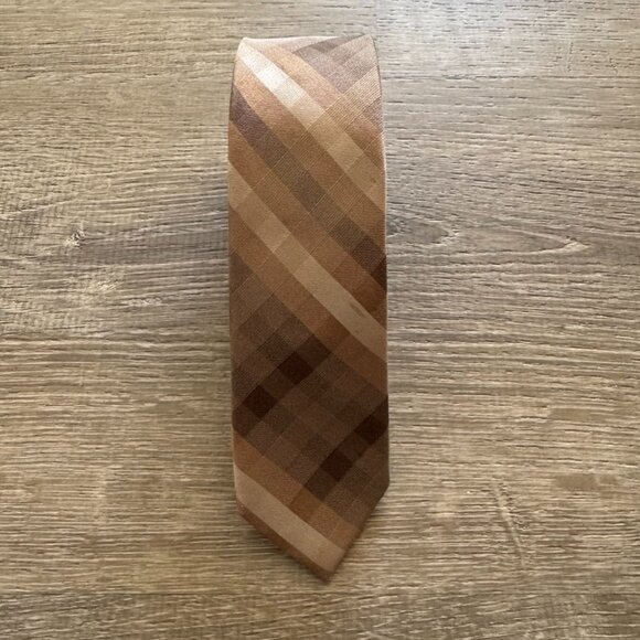 Calvin Klein 100% Silk Tan Plaid Slim Tie – Neutral Beige Brown Check Pattern - Picture 5 of 6